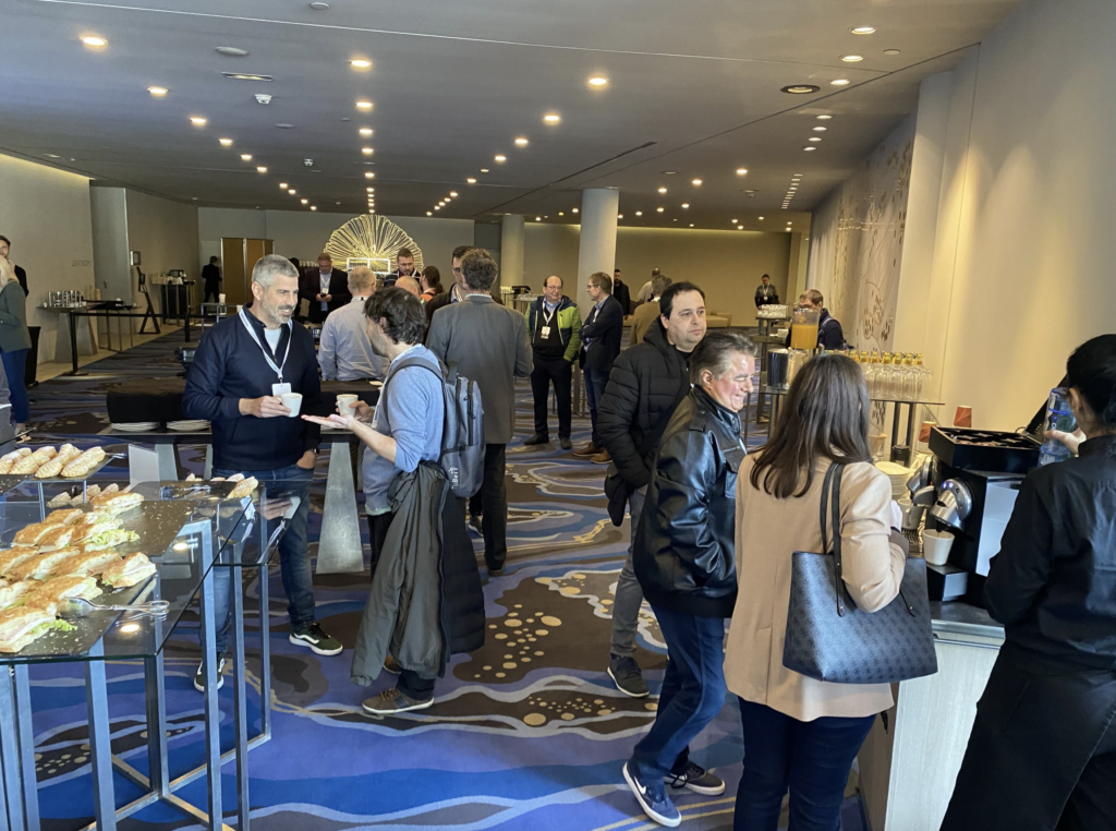 photo of Tech Days 2023 attendees getting coffee